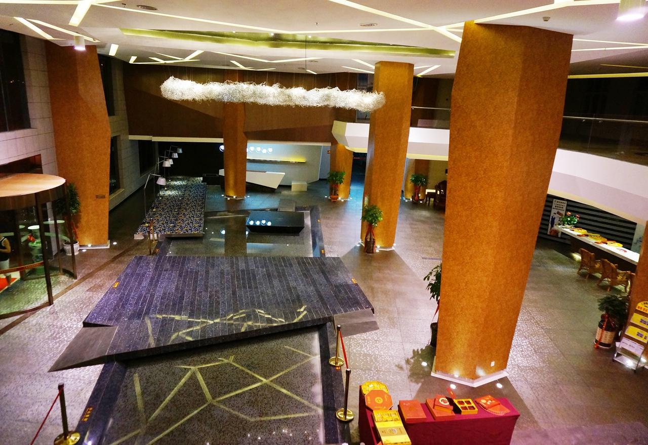 Xilaifeng Hotel Наньнін Екстер'єр фото