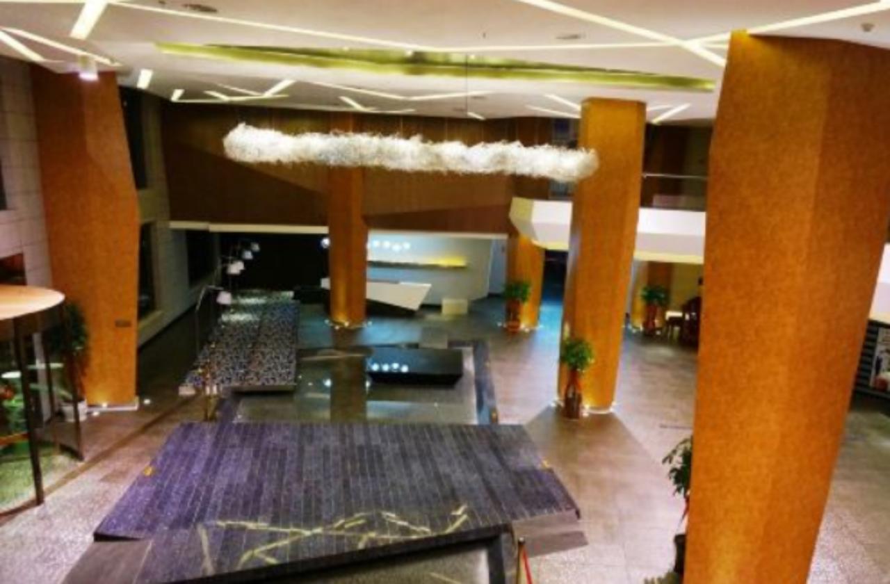 Xilaifeng Hotel Наньнін Екстер'єр фото