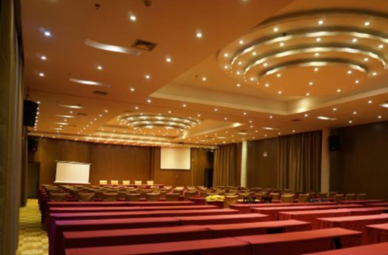 Xilaifeng Hotel Наньнін Екстер'єр фото